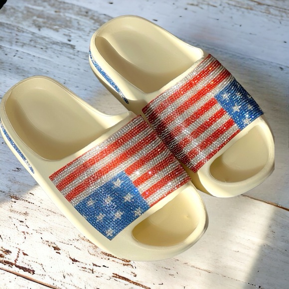Super cute rhinestone patriotic slides sz 7, 8, 8.5 - Picture 8 of 8